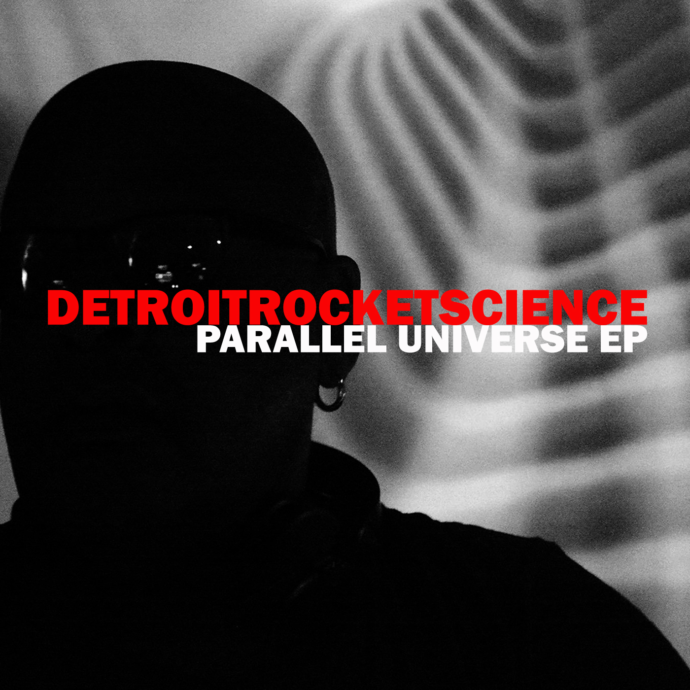 PARALLELUNIVERSE